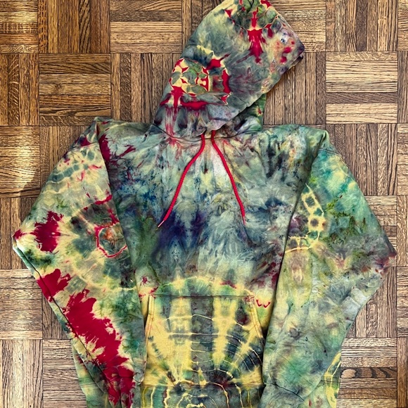 Custom tie dye hooded sweatshirt (Hanes Heavyweight) size Large - Picture 2 of 4